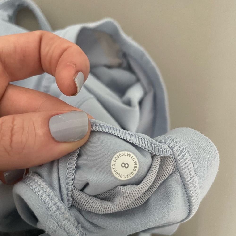 Lululemon Align Chambray Crop size 8 - Picture 2 of 5